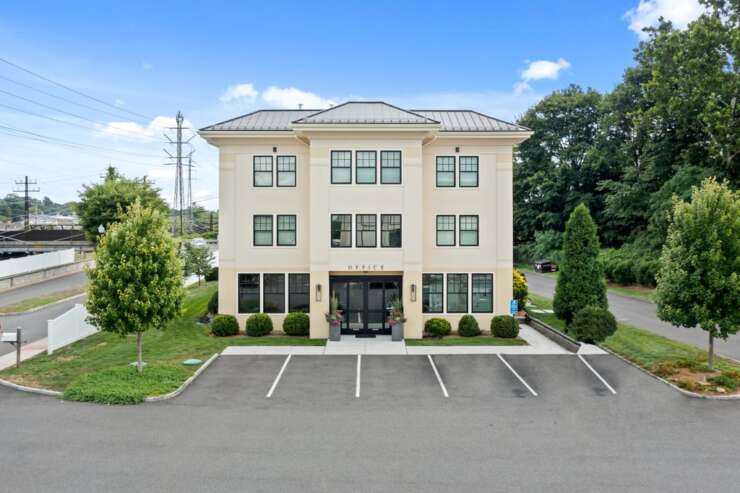 Self Storage near Darien Stamford Greenwich Manhattan Bronx Queens